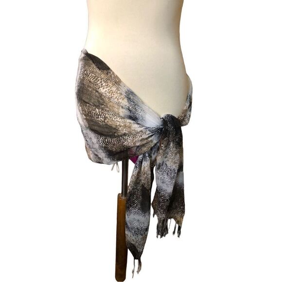 Reptile print near sheer fringed shawl or scarf swimsuit cover - Picture 4 of 7